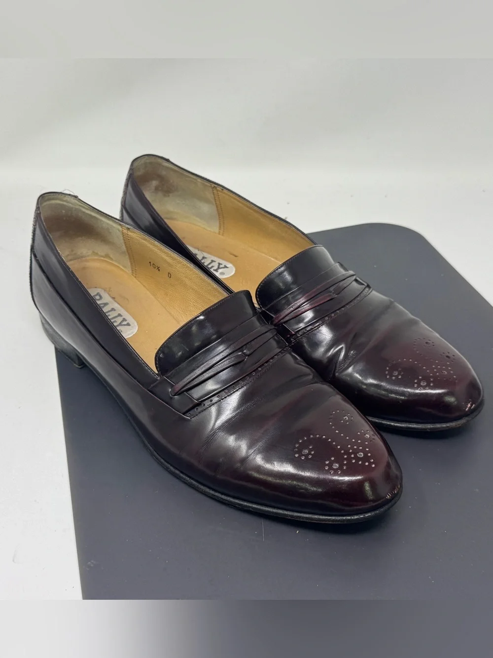 Vintage BALLY Burgundy Slip On Loafers - Burgundy Size 10.5